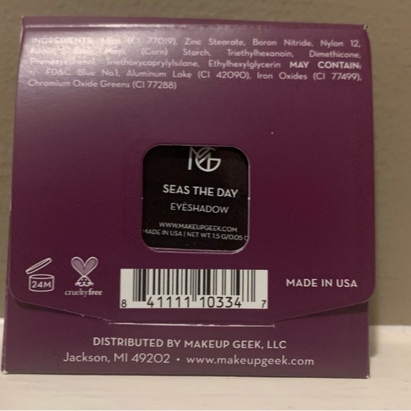 NWT Full Size MAKEUP GEEK Signature Matte Square Eyeshadow “SEAS THE DAY” - Picture 2 of 9